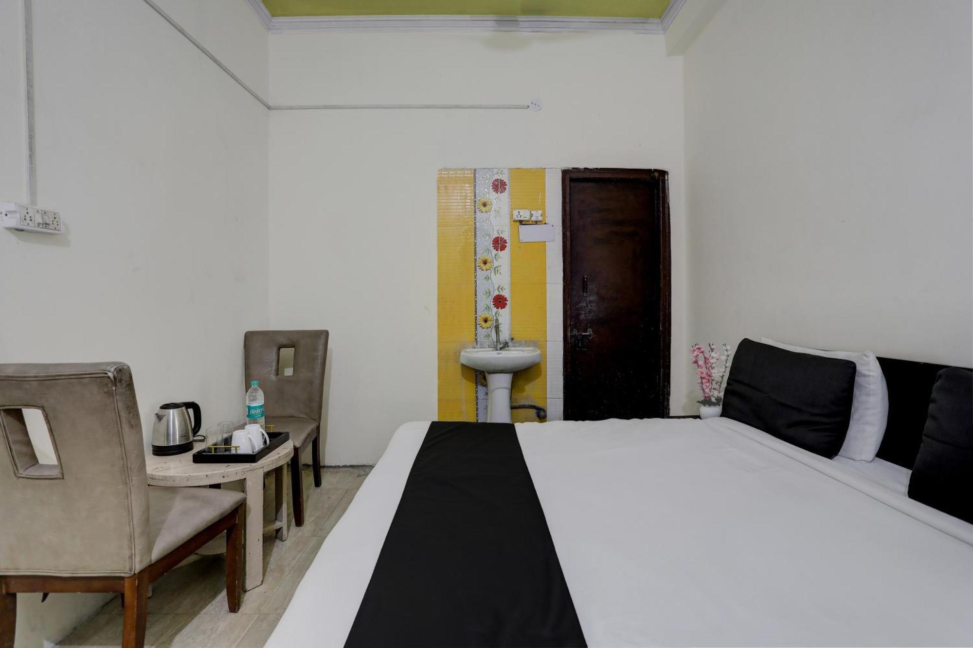 Hotel O Thirty Inns Noida Luaran gambar